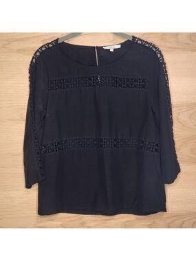 365 THREE SIXTY FIVE BLACK SELIMA BLOUSE LACE INSETS ON SLEEVE AND BODY SMALL
